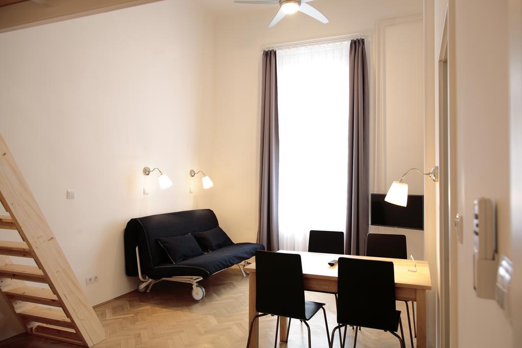 Maverick Apartments Budapest Phòng bức ảnh