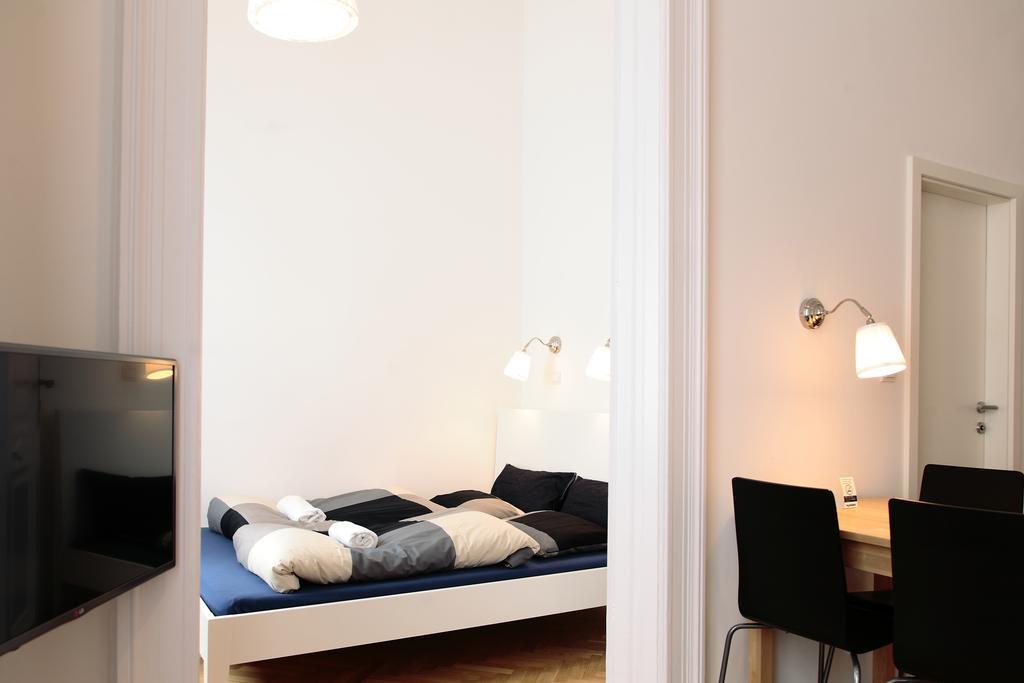 Maverick Apartments Budapest Phòng bức ảnh