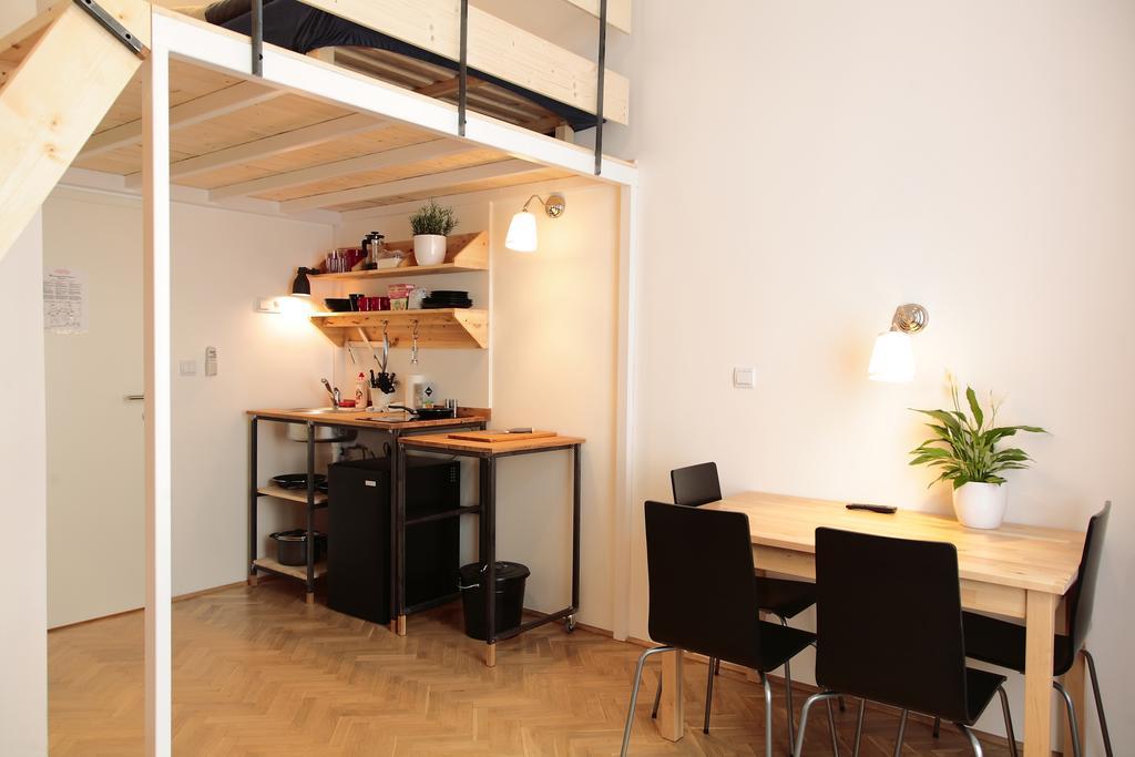 Maverick Apartments Budapest Phòng bức ảnh