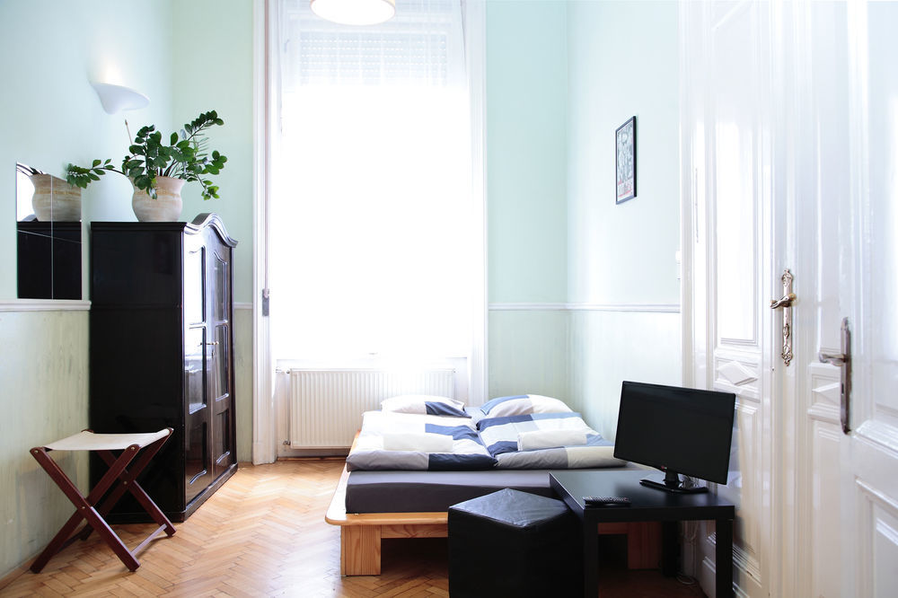 Maverick Apartments Budapest Ngoại thất bức ảnh